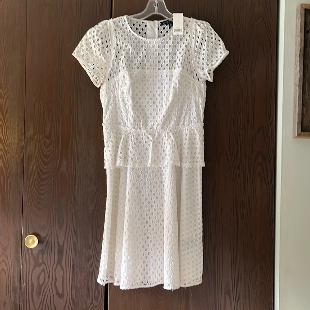 Banana Republic white, short sleeved eyelet, midi dress. Size 6 NWT